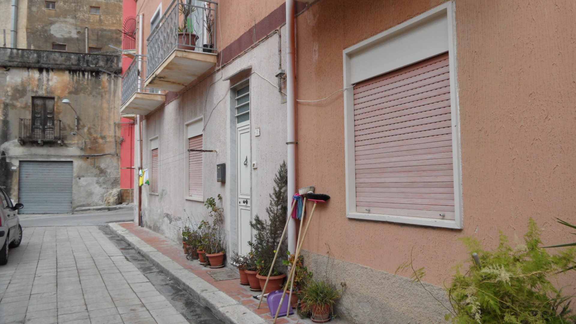 Clicca per ingrandire la foto
