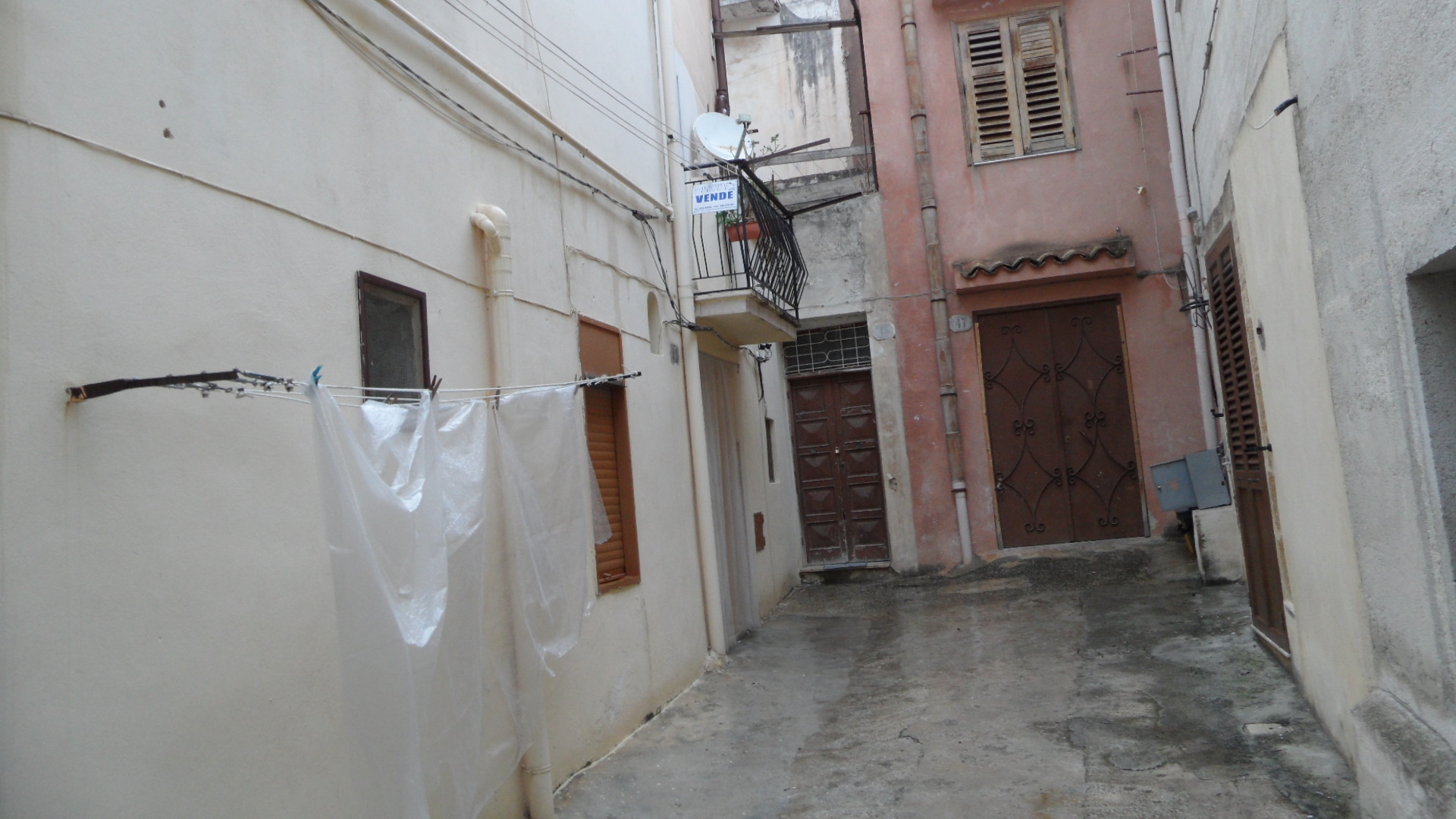 Clicca per ingrandire la foto
