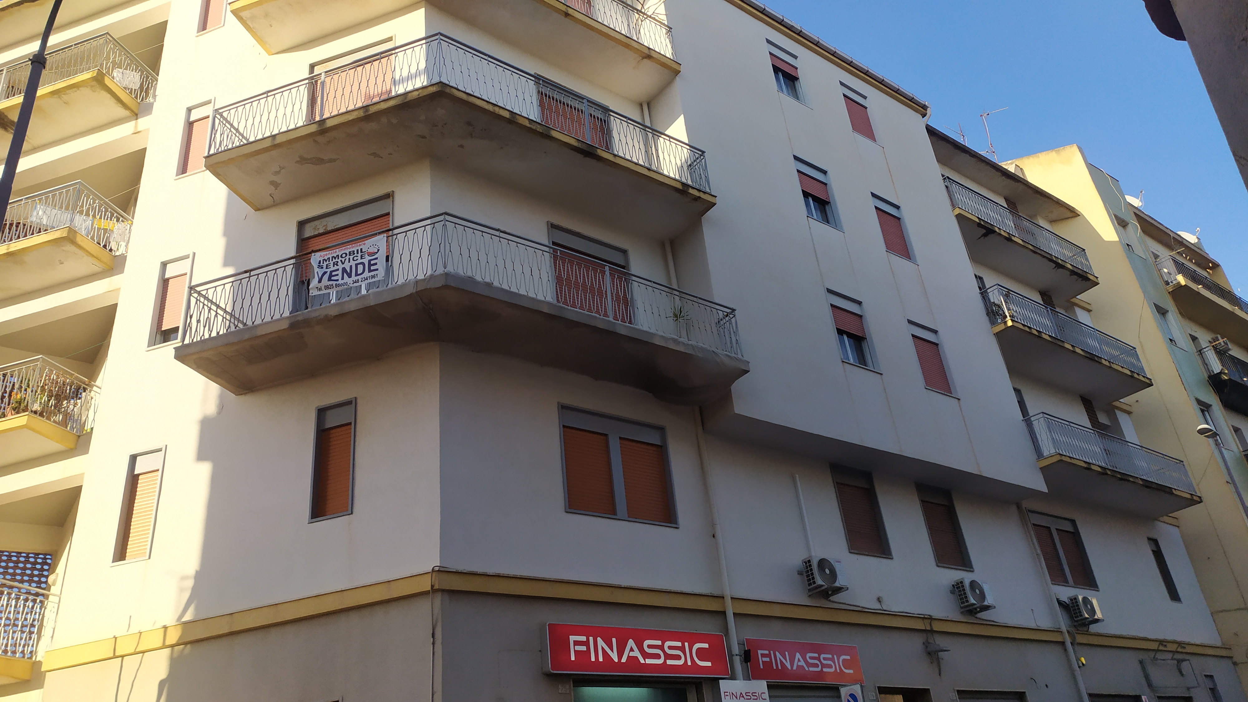 Clicca per ingrandire la foto