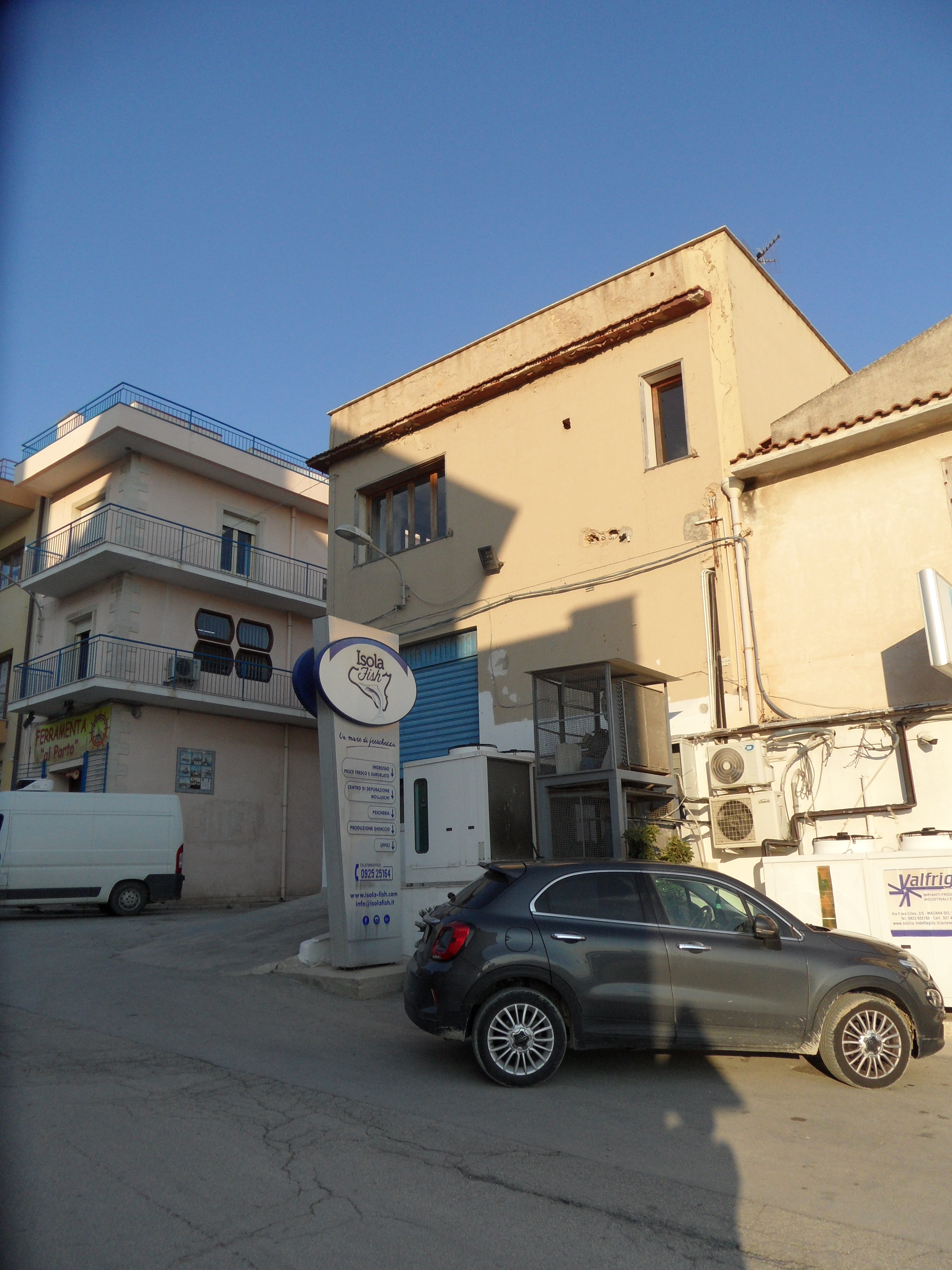Clicca per ingrandire la foto